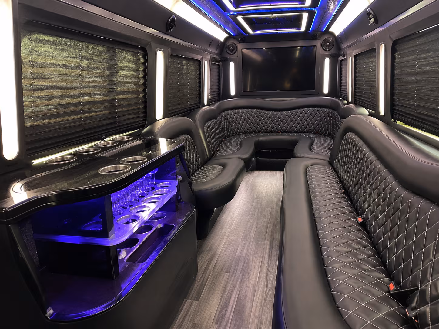 Norfolk Birthday, Sweet 16, & Quinceañera Party Bus Rentals