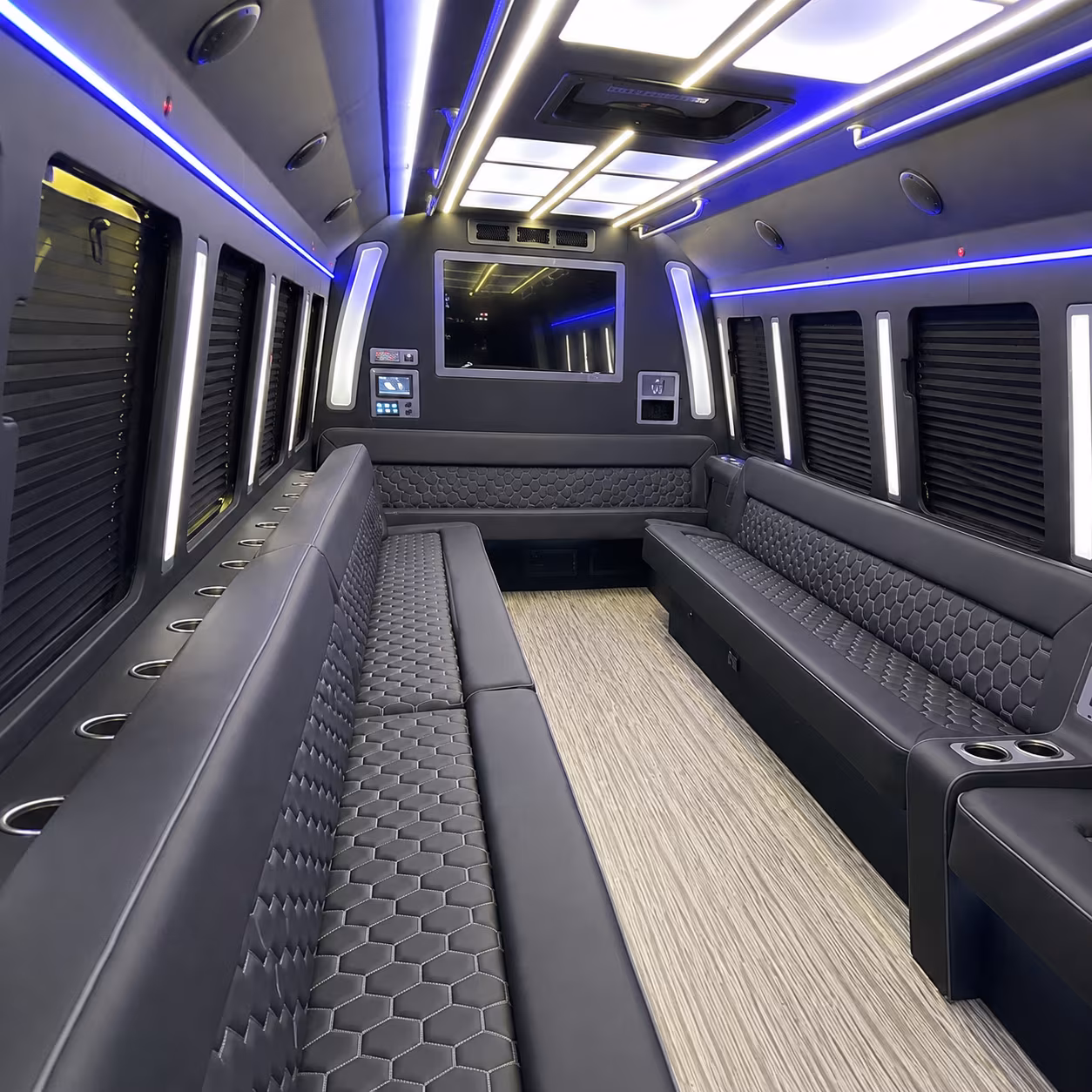Norfolk Homecoming & Prom Party Bus Rentals