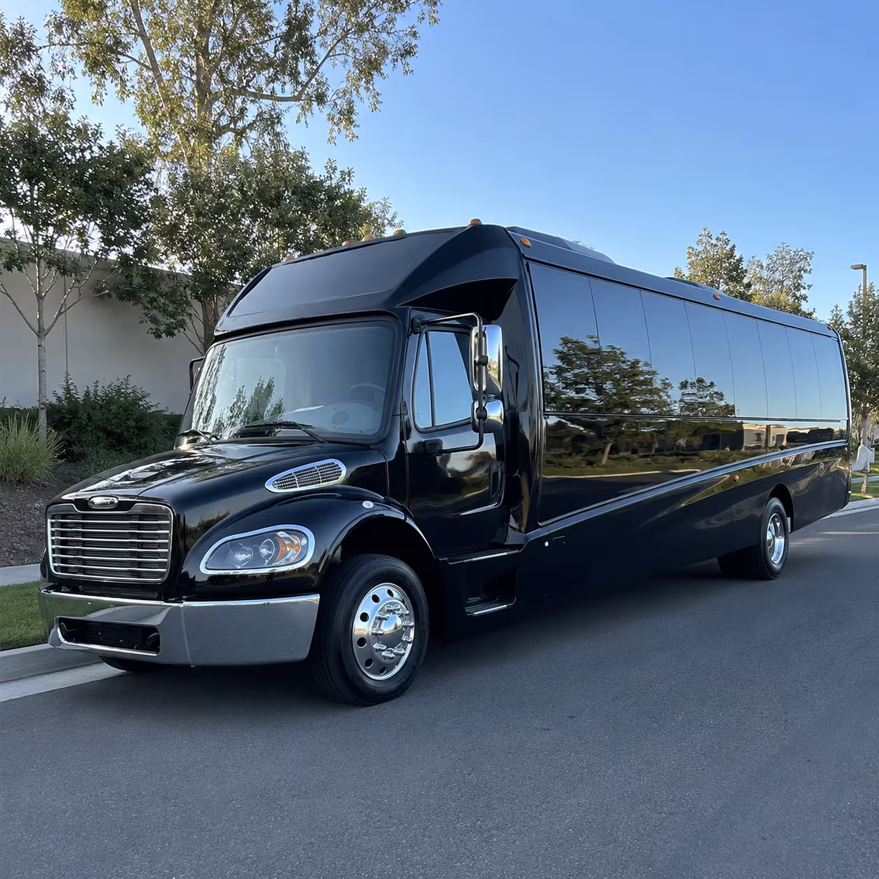 Portsmouth Birthday, Sweet 16, & Quinceañera Party Bus Rentals