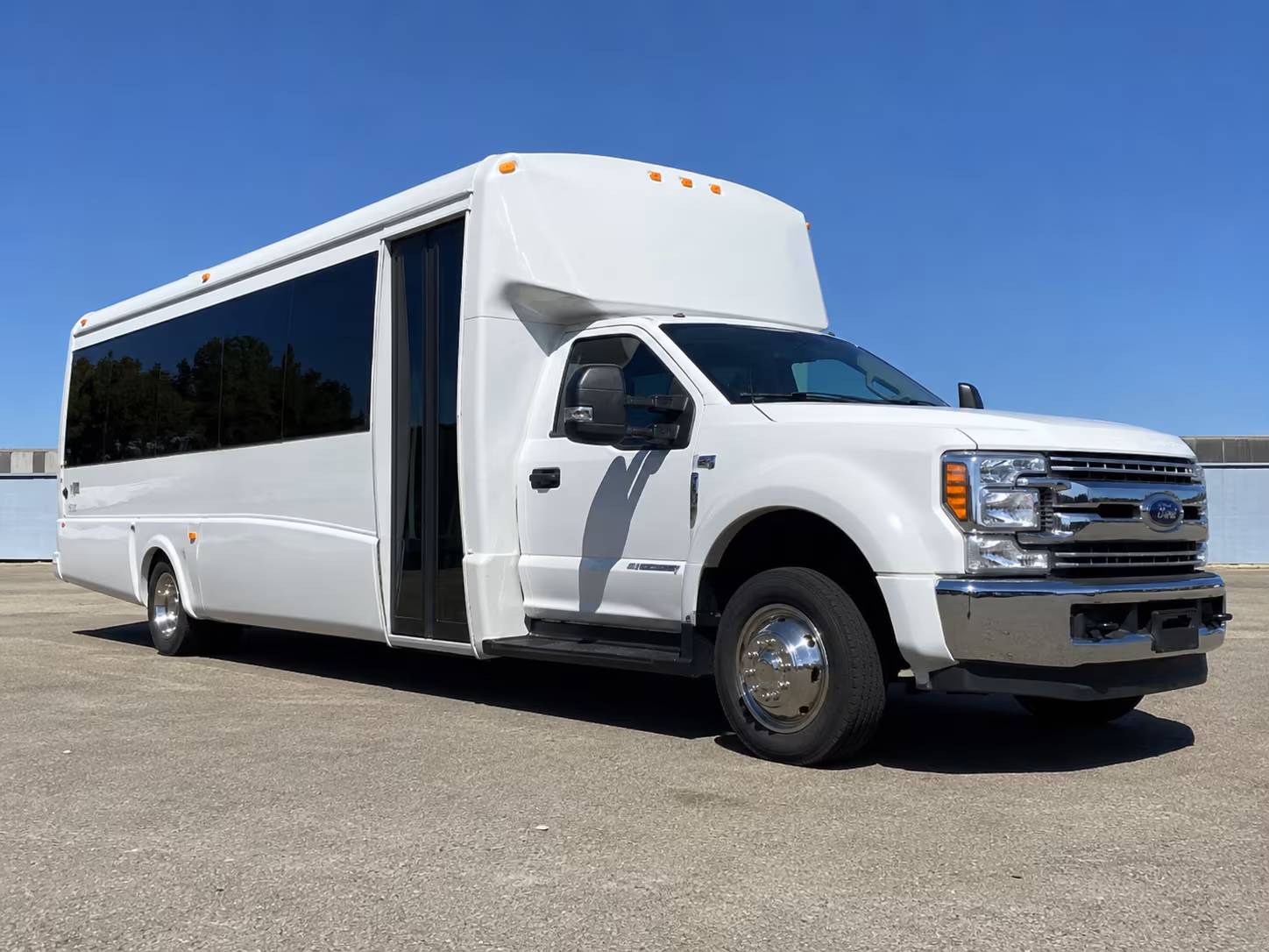 Virginia Beach Bachelor & Bachelorette Transportation group transportation