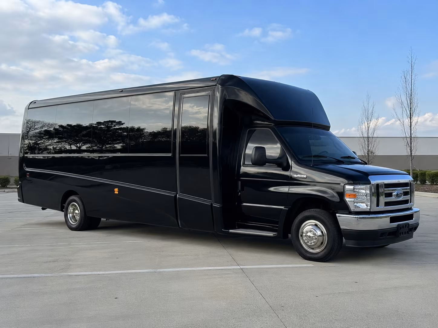 Virginia Beach Birthday, Sweet 16, & Quinceañera Transportation pickup coordination