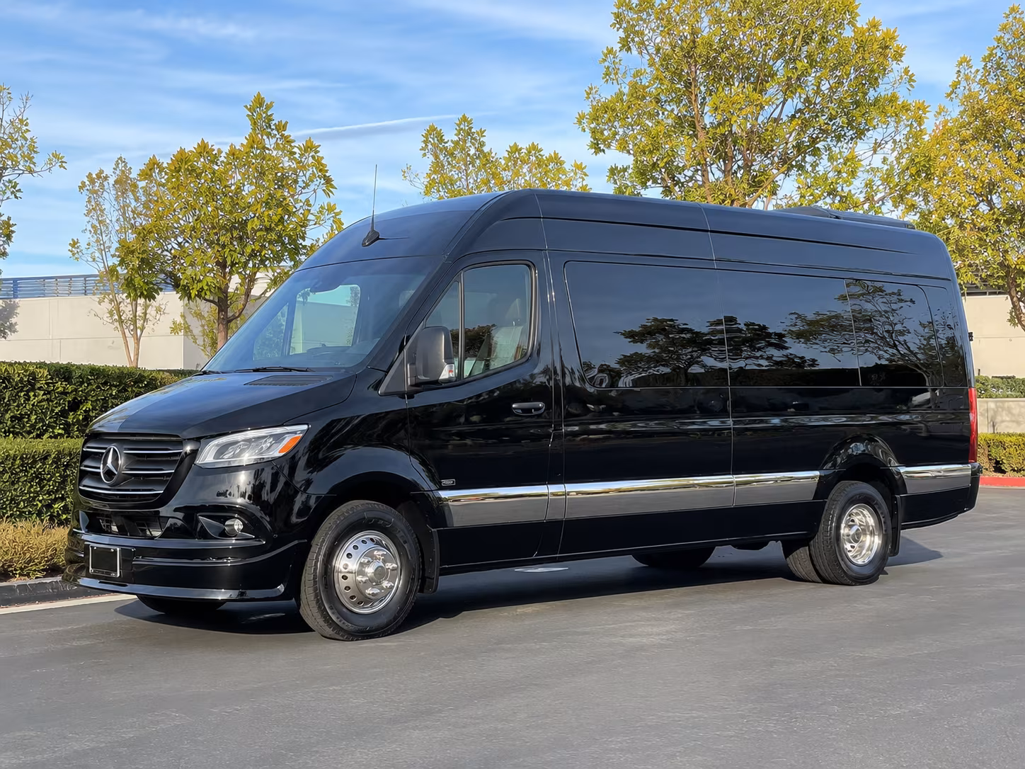 Virginia Beach Concert & Music Festival Transportation party bus exterior